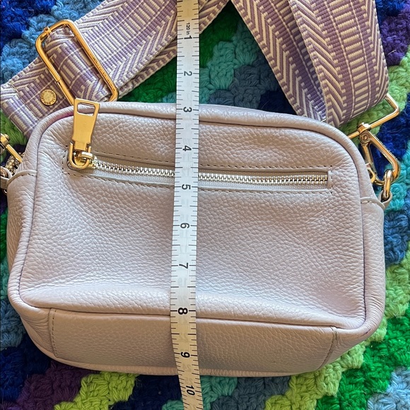 Pom Pom Original Bag and Charm Keychain with Gold Leaf Accent - Pom puff - Picture 6 of 12